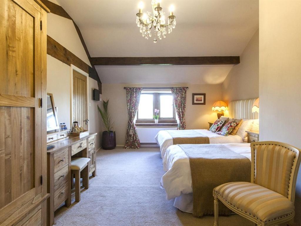 Throstle Nest Farm Otel Carleton Oda fotoğraf